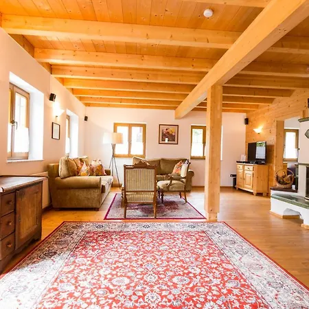 Ortners Chalet Bad Kleinkirchheim